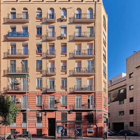 New Retiro Recien Reformado 10 Min En Metro A Sol, Hasta Seis Personas Appartement Madrid Buitenkant foto